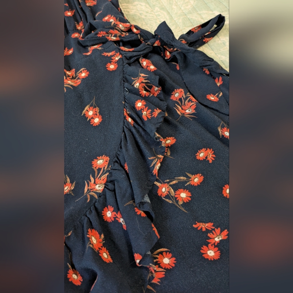 Faded Rose Floral Navy and Orange Ruffle Dress. Junior's Size L. - Picture 7 of 9